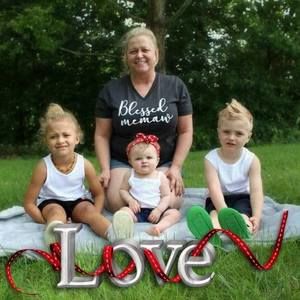 Meet your Posher, Denise